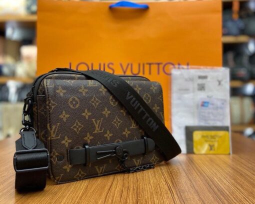 Louis Vuitton Steamer Messenger - Variation