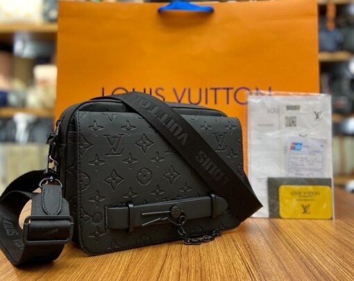 Louis Vuitton Steamer Messenger