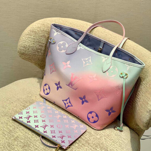 Louis Vuitton Neverfull MM Tote Bag