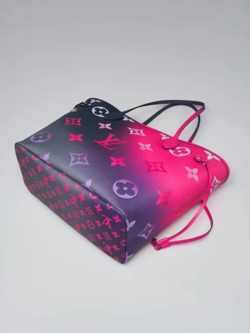 LOUIS VUITTON Midnight Fuchsia Neverfull MM