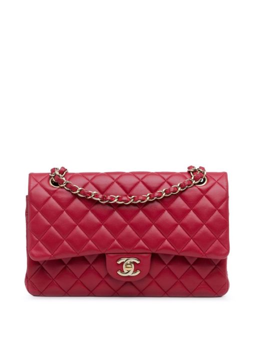 CHANEL Medium Classic Double Flap Red